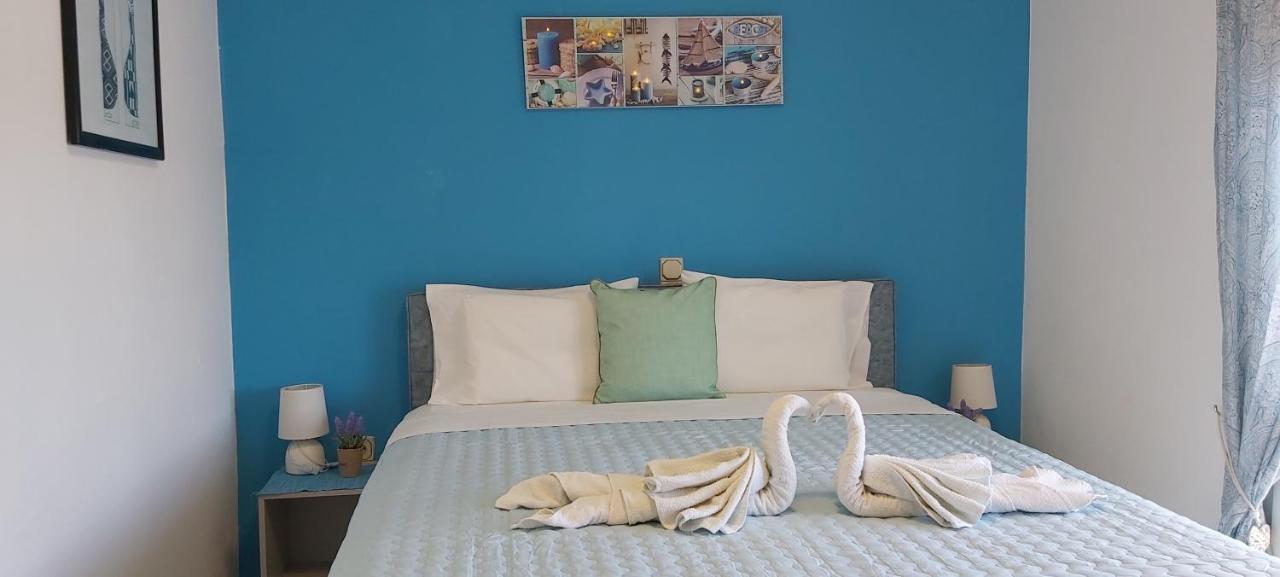Gikas Apartments Agios Stefanos Avliotes  Eksteriør billede